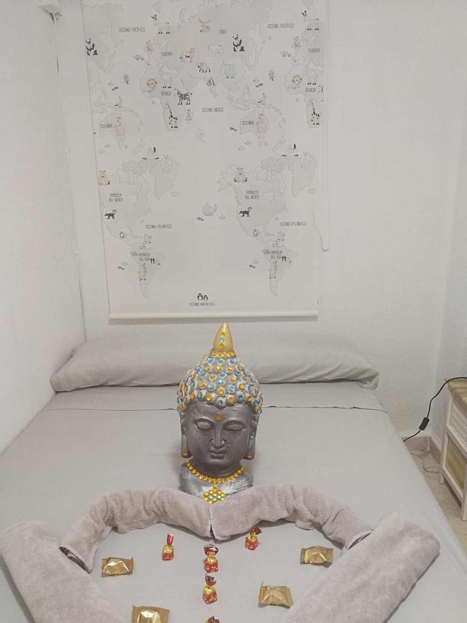 Habitacion Piso Particular カスティジェハ・デ・ラ・クエスタ エクステリア 写真